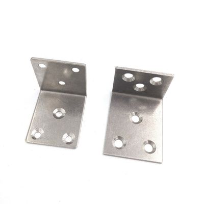 Aço inoxidável Aço carbono Estampagem personalizada Decorativa Forma de L Bracket Metal Brackets de ângulo