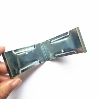 ODM OEM Clip de caixa de aço reutilizável clipes Snap Metal Spring Clip de caixa de madeira contraplacada de aço