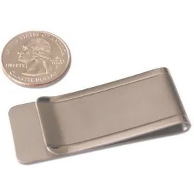 Clipes de caneta de dinheiro padrão portador de etiqueta de punção personalizado de aço inoxidável Slim Card Id Homens Mulheres Carteira Peças de carimbo de metal
