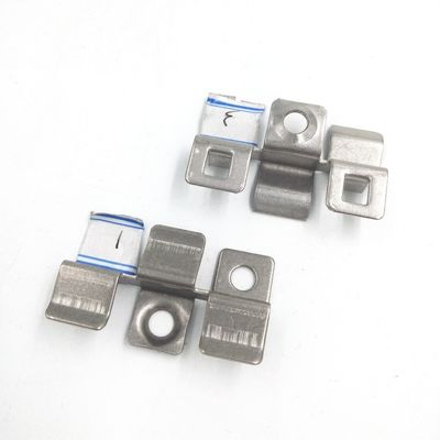 Alta qualidade OEM Custom fácil instalação de aço inoxidável WPC Decking Clips para conectores de madeira