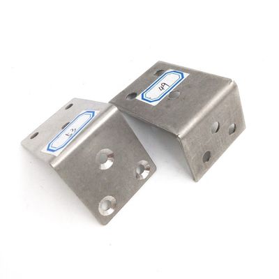 OEM Custom High Quality Angle Bracket Metal Wall Bracket Heavy Duty Mobiliário Hardware Bracket de montagem