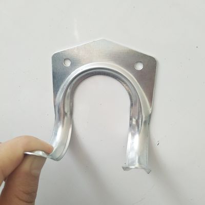 OEM Peças de estampação de metal de alumínio personalizadas Revestimento em pó acabado Fabricação de chapas de metal de apoio