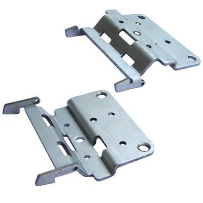 Peças de estampação de metal de alumínio de latão de alta precisão sob encomenda Dobragem de laser de corte de chapa de metal Fabricação em vários tipos