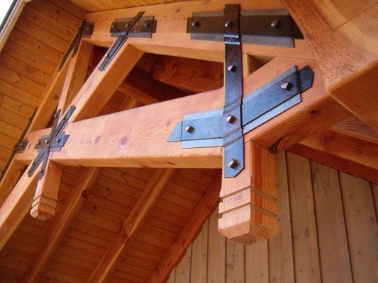 Conectores de madeira de aço de várias formas Bracket Joist Hangers Acessórios metálicos Conectores de madeira